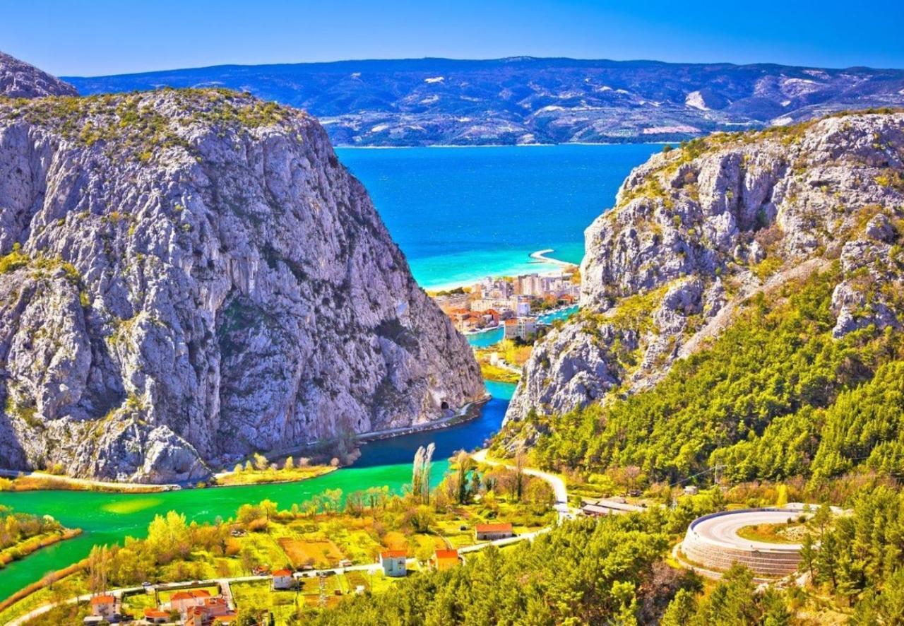 Absolute Beach Holidays Apartment Dugi Rat Luaran gambar